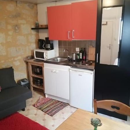 Petit Studio Au Coeur D'Uzes Daire Dış mekan fotoğraf