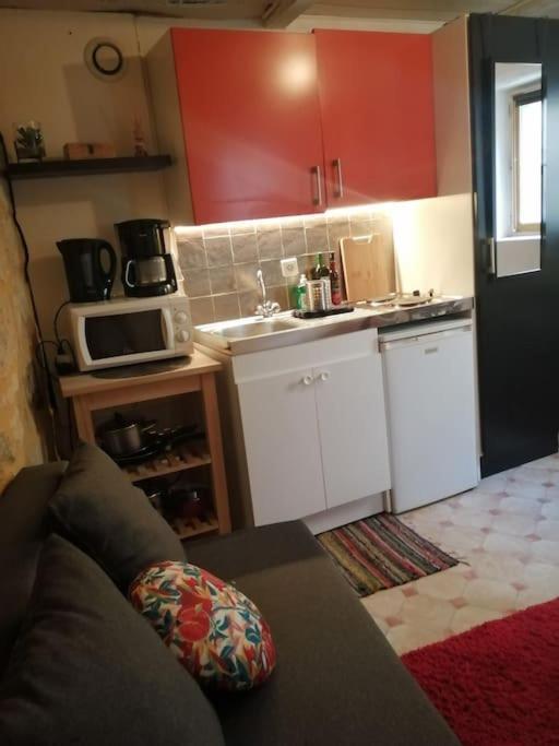 Petit Studio Au Coeur D'Uzes Daire Dış mekan fotoğraf