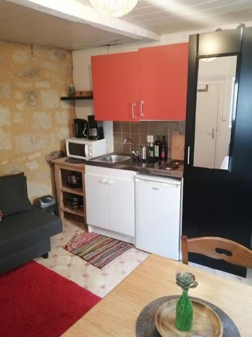 Petit Studio Au Coeur D'Uzes Daire Dış mekan fotoğraf